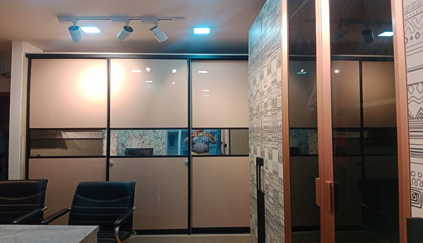 show-room-image